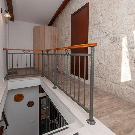 Villa New Ole, Stone House, Sea View, Jacuzzi *