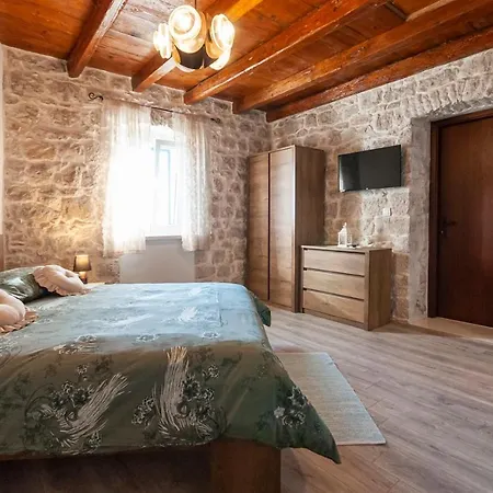 New Ole, Stone House, Sea View, Jacuzzi