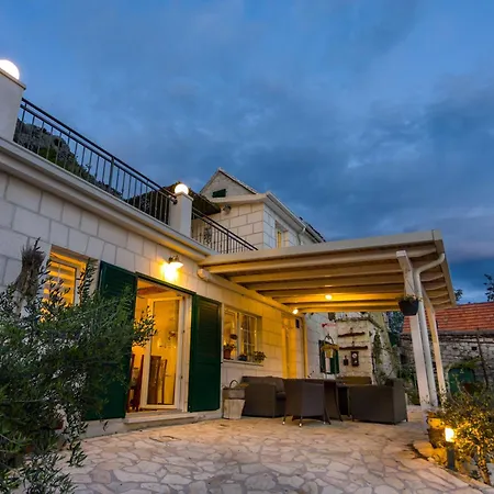 New Ole, Stone House, Sea View, Jacuzzi *