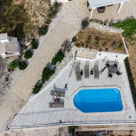 New Ole, Stone House, Sea View, Jacuzzi Villa