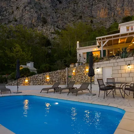 New Ole, Stone House, Sea View, Jacuzzi Villa *