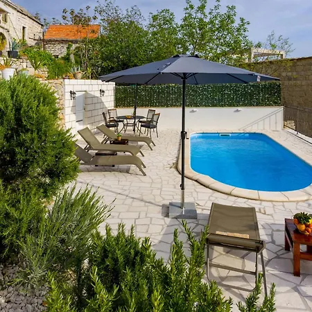 Villa New Ole, Stone House, Sea View, Jacuzzi *