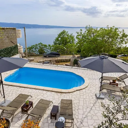 New Ole, Stone House, Sea View, Jacuzzi Villa Jesenice (Split-Dalmatia)